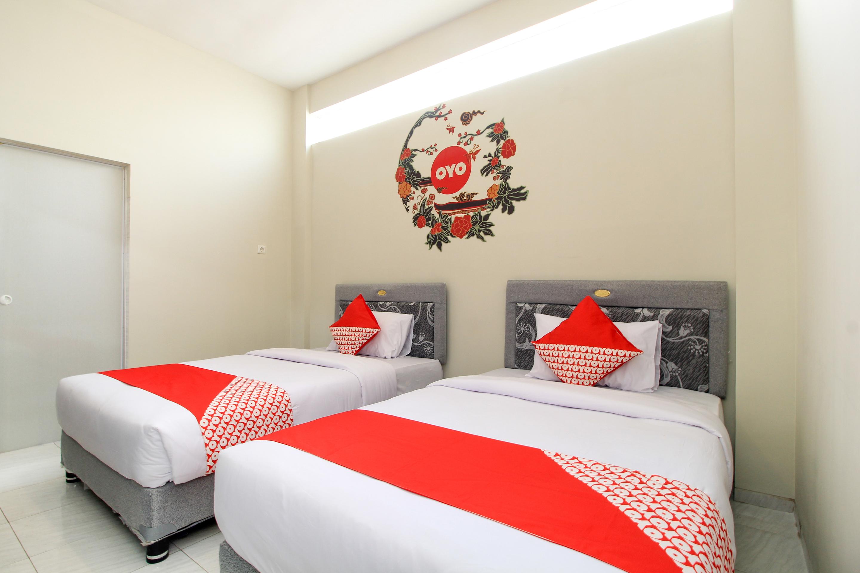 Super Oyo 168 K-15 Residence Surabaya Buitenkant foto